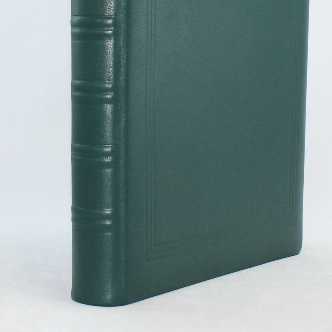 Dickes Gästebuch aus glattem Vollrindleder in allen Farben - mit Goldschnittblock