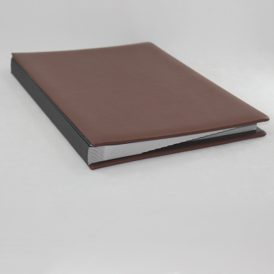 Signature Folder made of Grained Cowhide Leather - Vera Donna